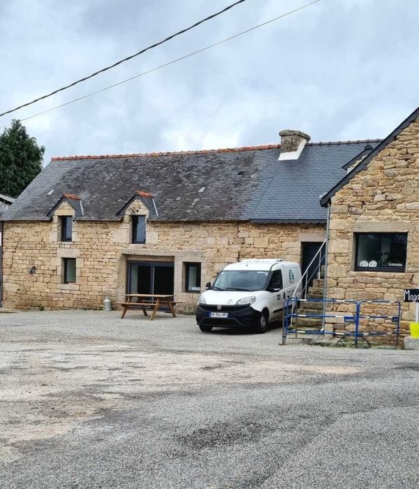Nous commercialisons nos produits laitiers issus de notre ferme à Ploërdut