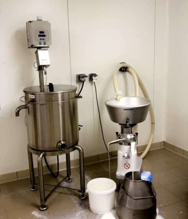 Production artisanale de crèmes et beurres à Ploërdut